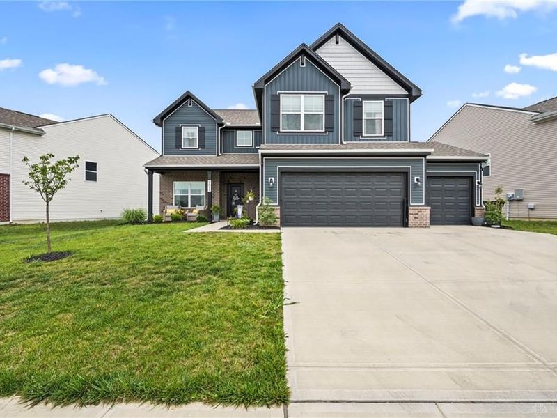 3011 Falls Road, Clayton, OH 45315 Photo 2