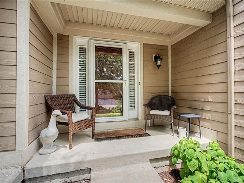 2552 Greenlefe Drive, Beavercreek, OH 45431 Photo 3