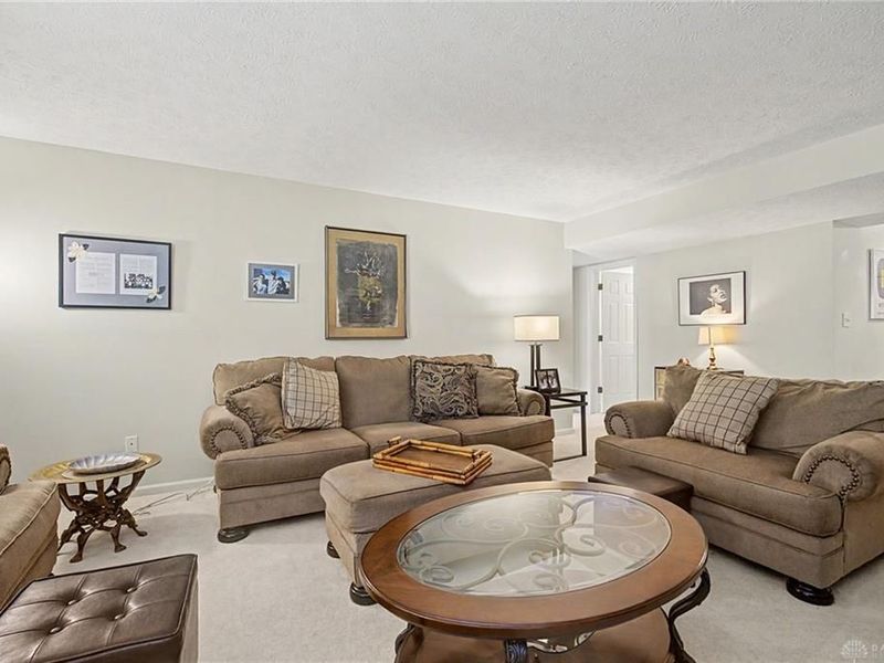 2552 Greenlefe Drive, Beavercreek, OH 45431 Photo 31