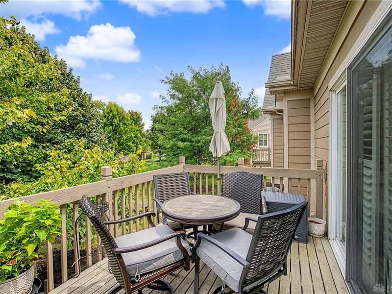 2552 Greenlefe Drive, Beavercreek, OH 45431 Photo 36