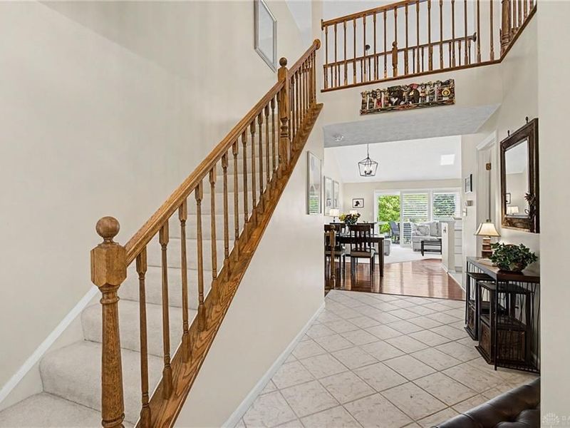 2552 Greenlefe Drive, Beavercreek, OH 45431 Photo 4