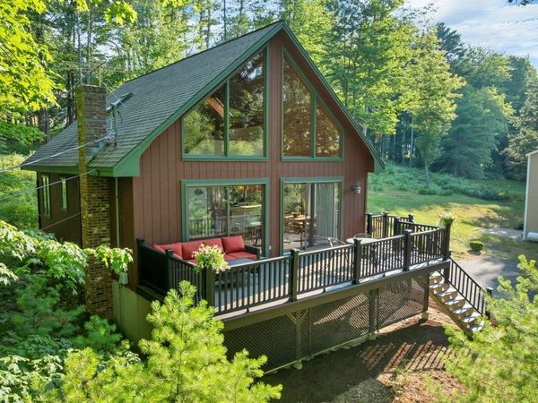52 Leeward Shores Road, Moultonborough, NH 03254