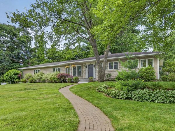 12 Shady Lane, Manchester, NH 03104