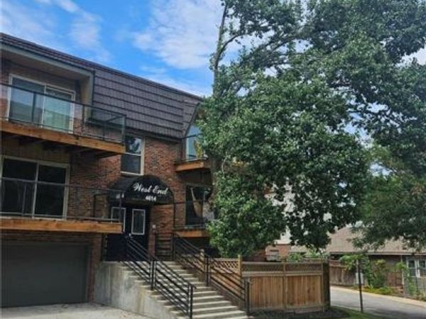 4614 Holly Street, Unit 3, Kansas City, MO 64112
