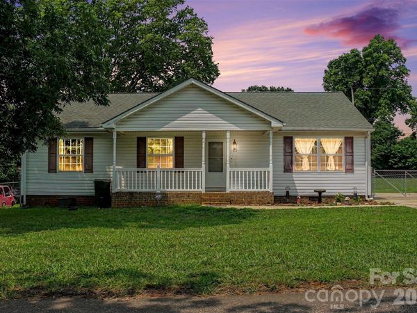 409 Baker Street , Kings Mountain, NC 28086