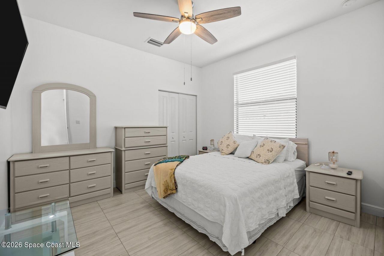 1890 SW Penrose Avenue, Port Saint Lucie, FL 34953 Photo
