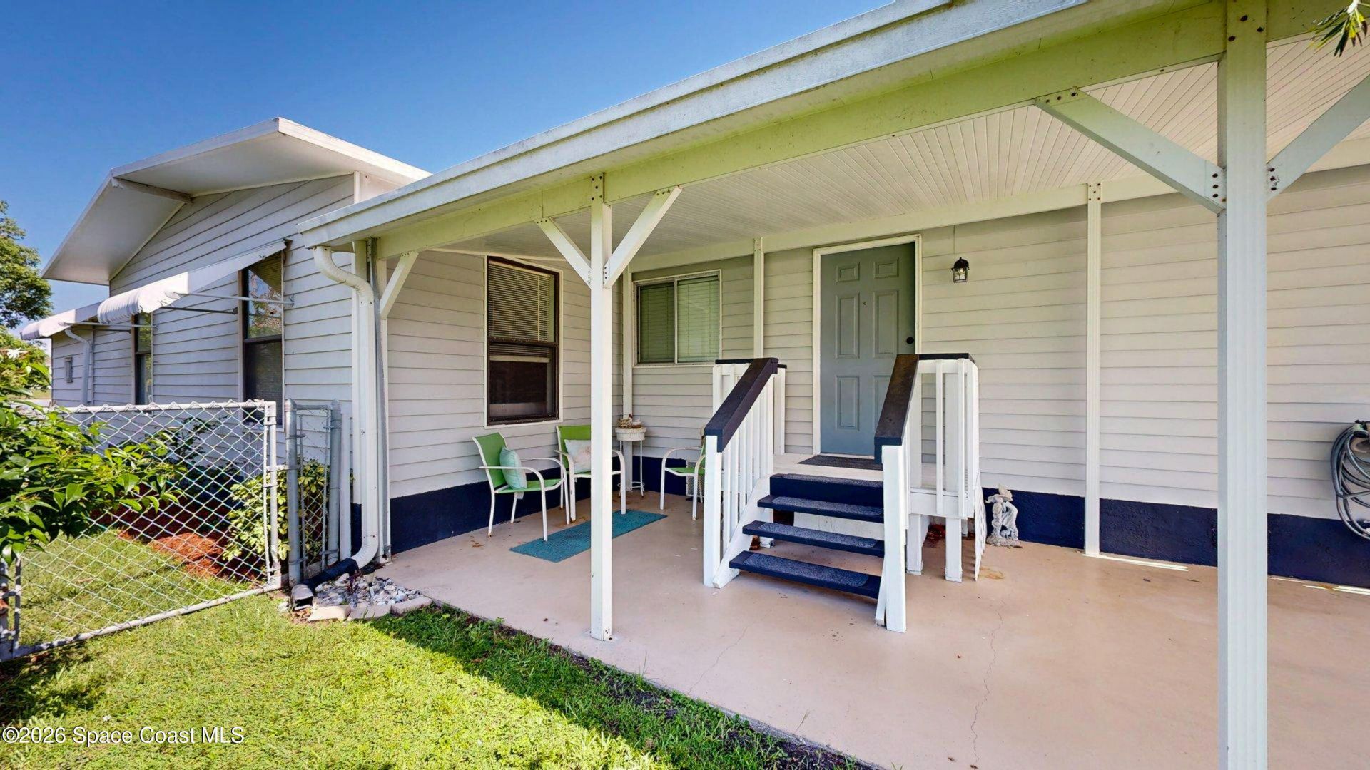 1724 Mango Street NE , Palm Bay, FL 32905 Photo