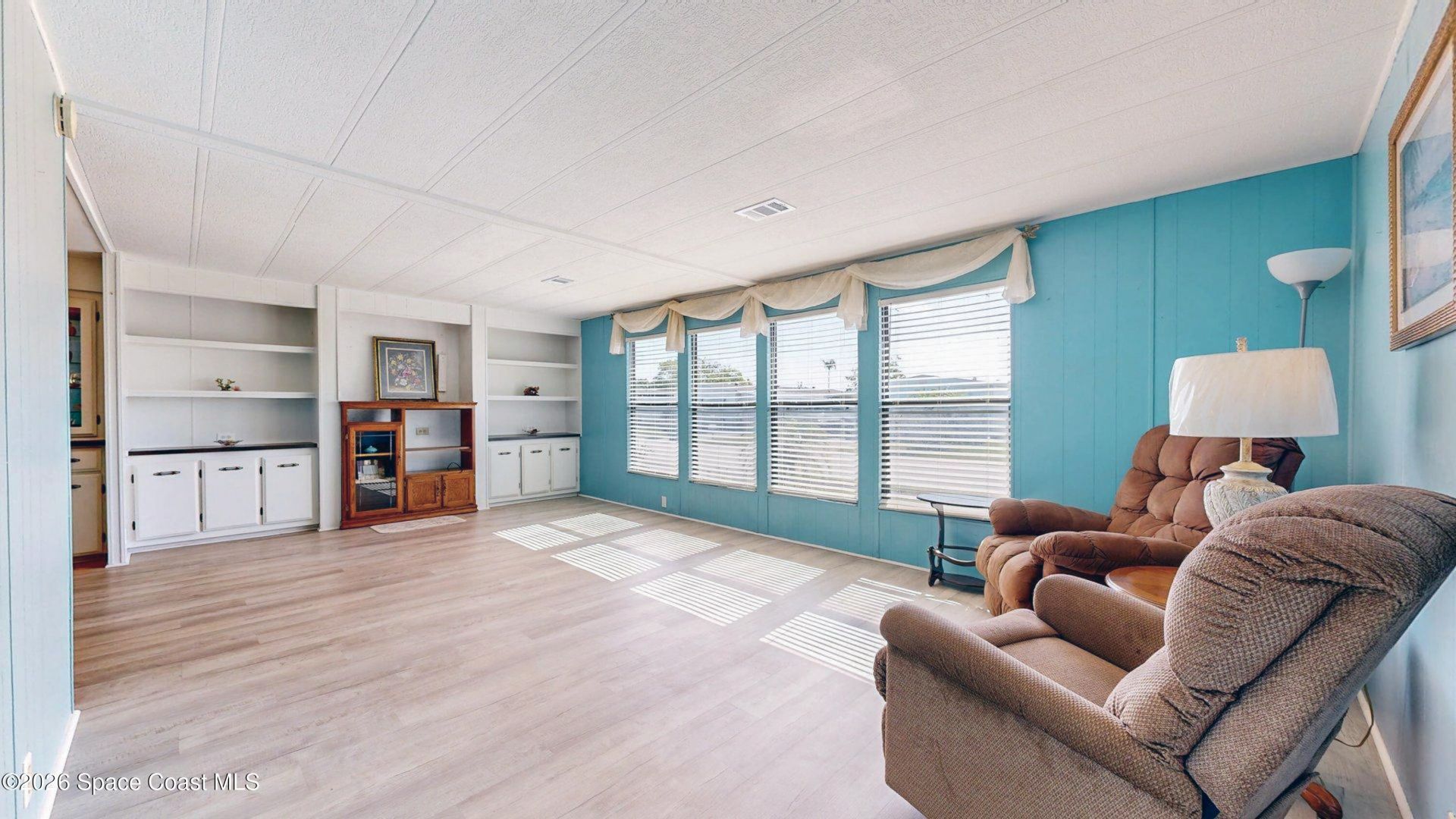 1724 Mango Street NE , Palm Bay, FL 32905 Photo