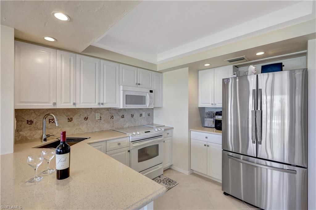 1080 S Collier Blvd , Unit 305, Marco Island, FL 34145 Photo