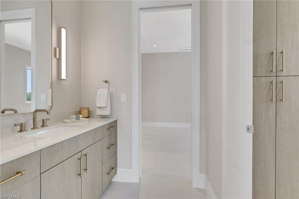 211 1st St, Bonita Springs, FL 34134 Photo