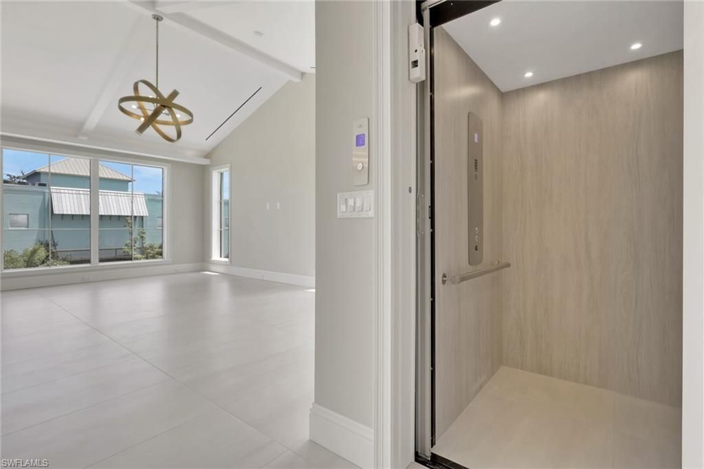 211 1st St, Bonita Springs, FL 34134 Photo
