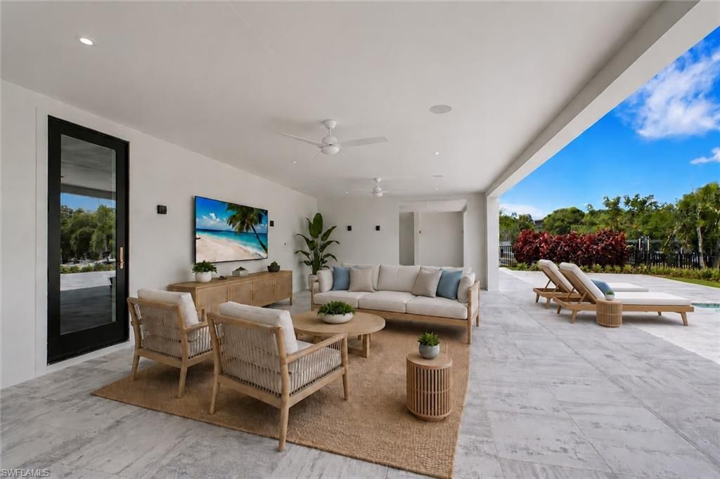 211 1st St, Bonita Springs, FL 34134 Photo