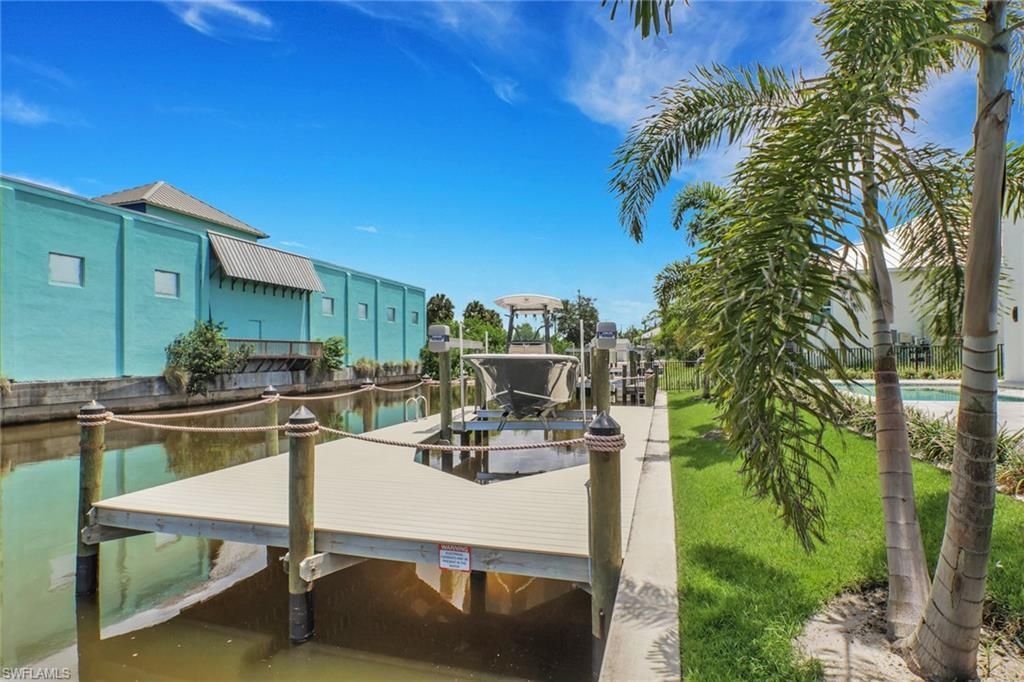 211 1st St, Bonita Springs, FL 34134 Photo