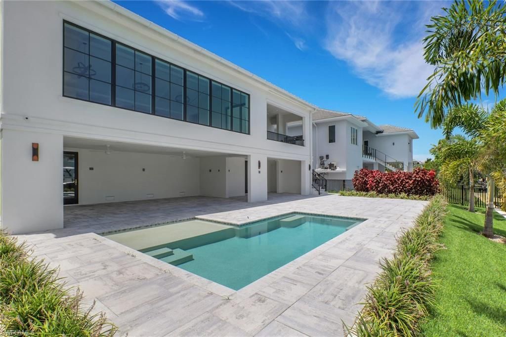 211 1st St, Bonita Springs, FL 34134 Photo