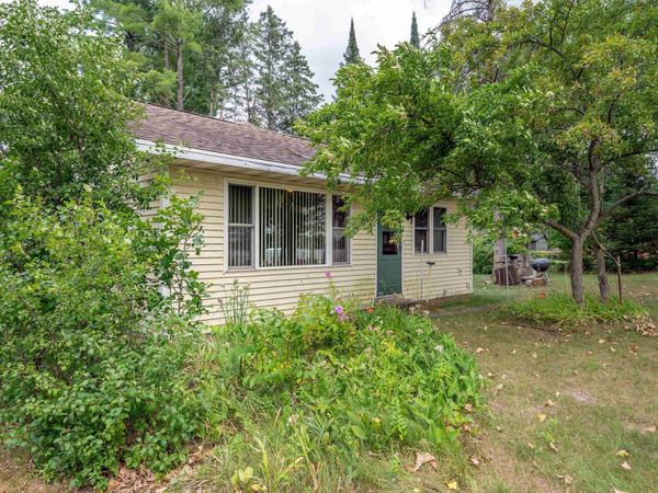 N8005 Tuttle Lake Road, Neshkoro, WI 54960