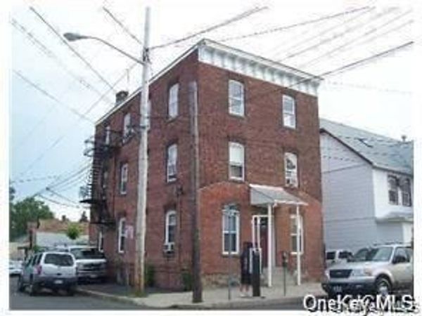 8 Franklin Avenue , Unit 1, Pearl River, NY 10965