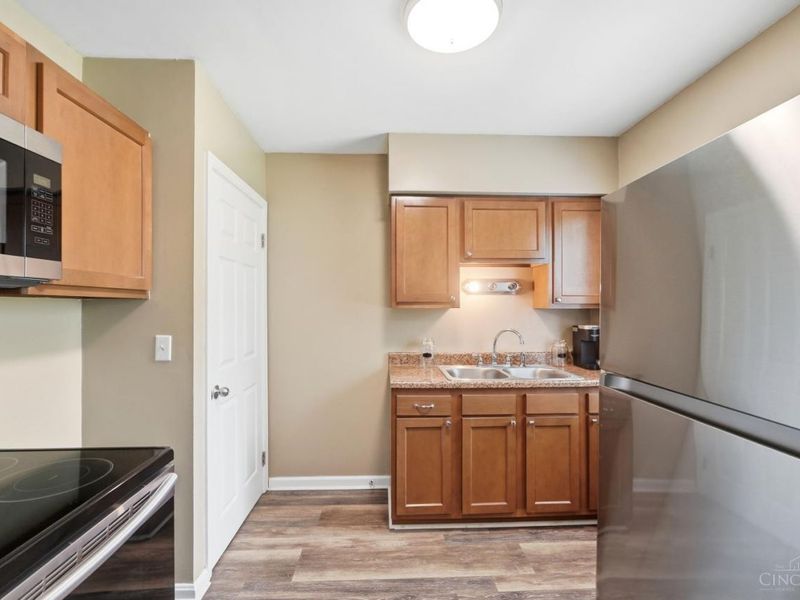 1744 Gellenbeck Street, Cincinnati, OH 45205 Photo 12