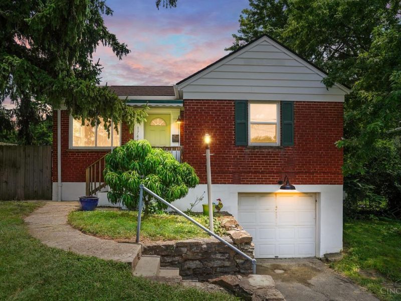 1744 Gellenbeck Street, Cincinnati, OH 45205 Photo 2