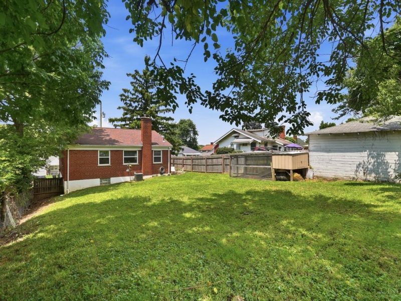1744 Gellenbeck Street, Cincinnati, OH 45205 Photo 34