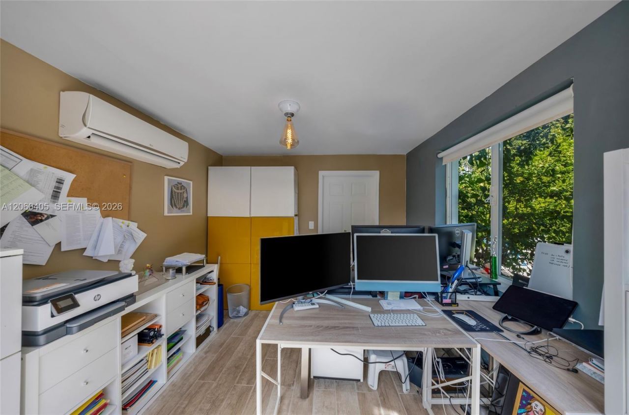 1324 Normandy Dr , Miami Beach, FL 33141 Photo