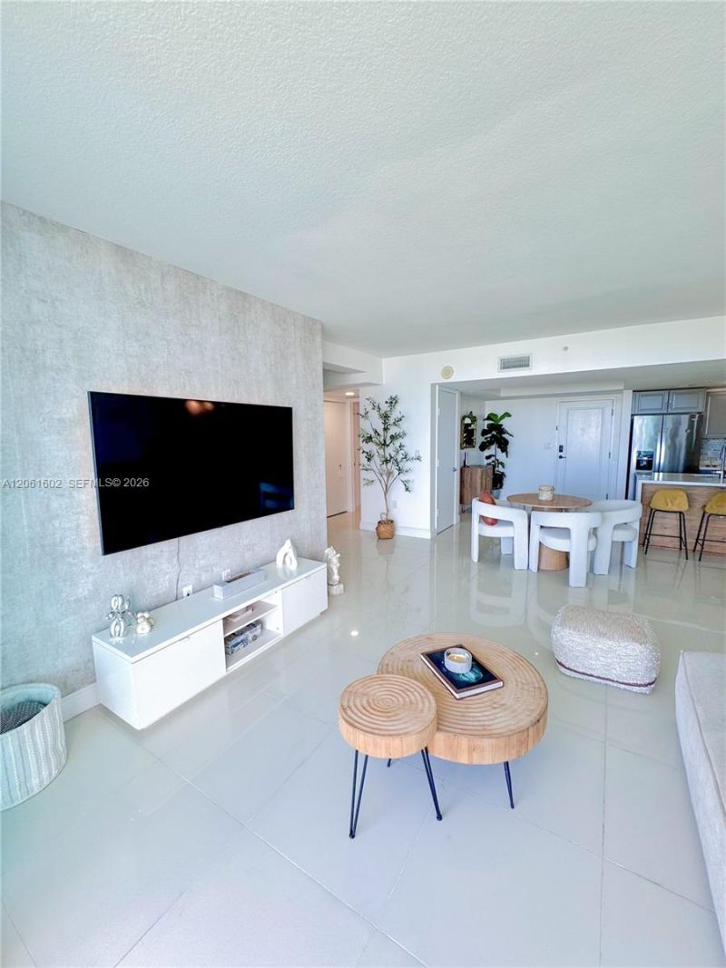 1861 NW S River Dr, Unit 2609, Miami, FL 33125 Photo