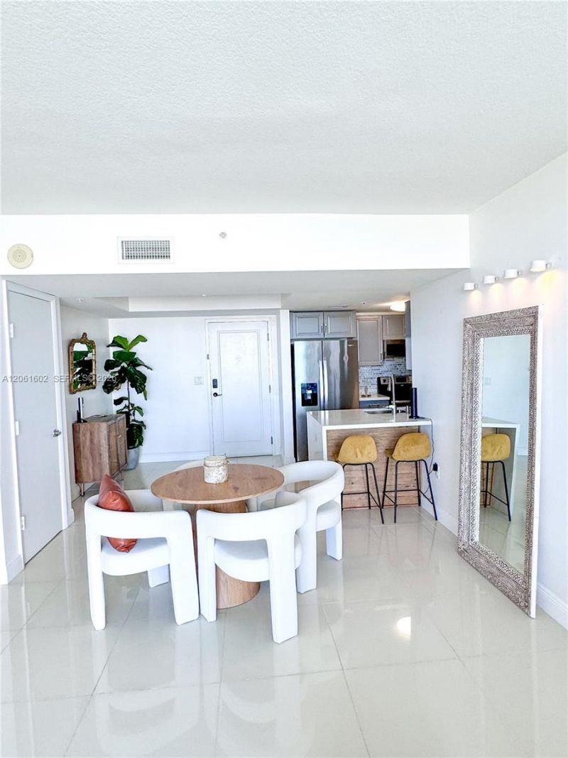 1861 NW S River Dr, Unit 2609, Miami, FL 33125 Photo