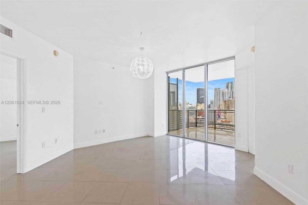 350 S Miami Ave , Unit 1805, Miami, FL 33130 Photo