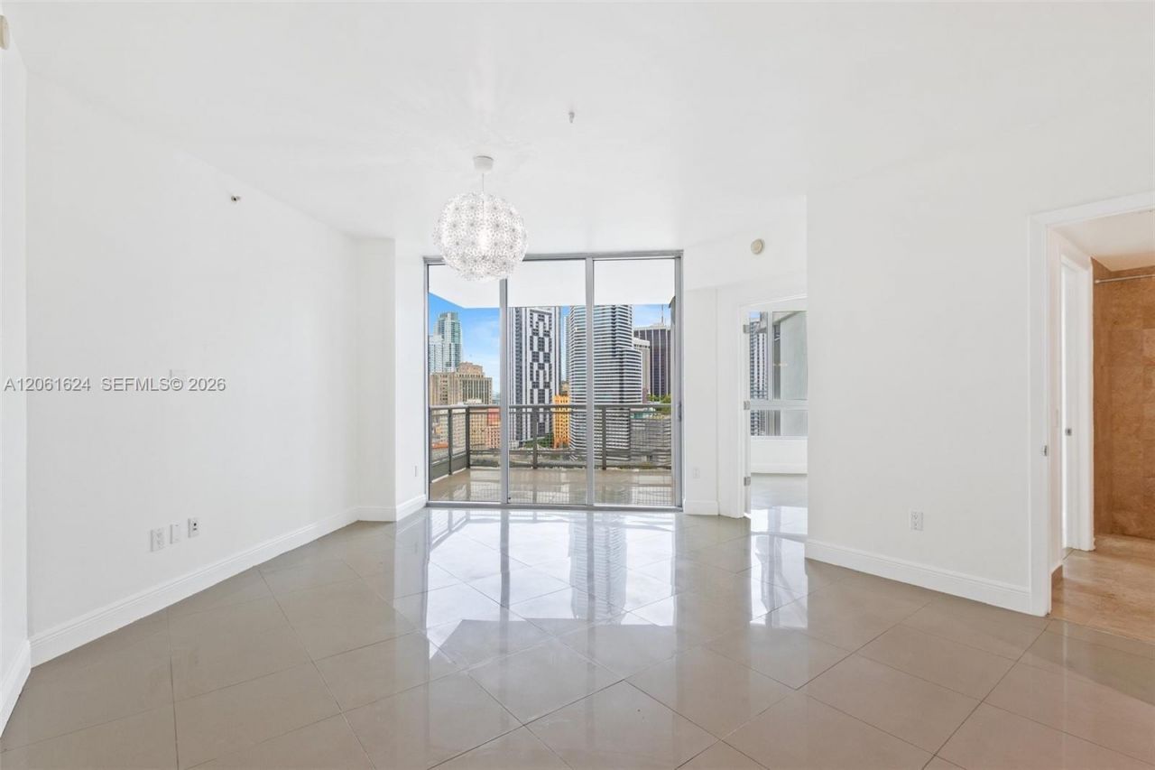 350 S Miami Ave , Unit 1805, Miami, FL 33130 Photo
