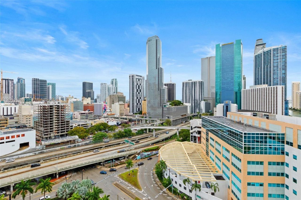 350 S Miami Ave , Unit 1805, Miami, FL 33130 Photo