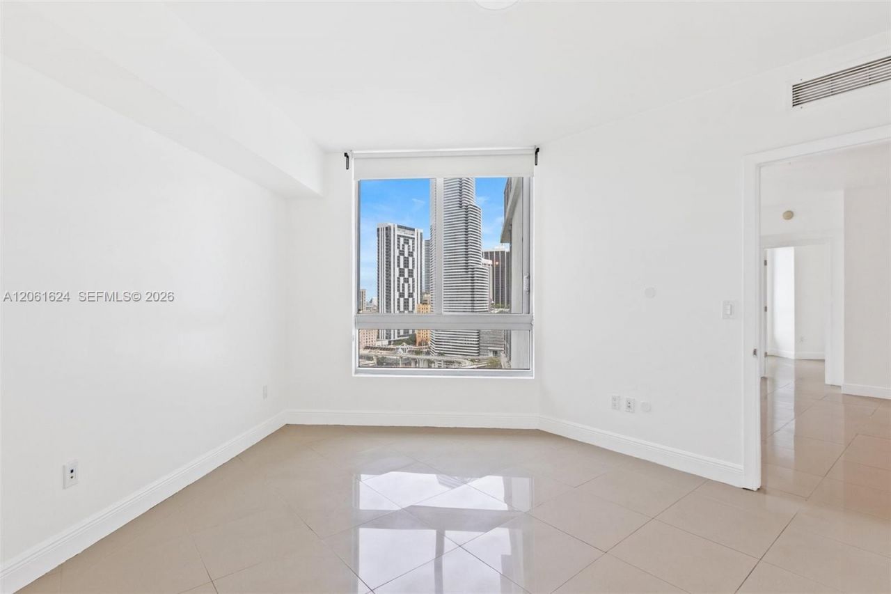 350 S Miami Ave , Unit 1805, Miami, FL 33130 Photo