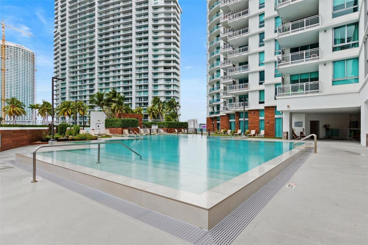 350 S Miami Ave , Unit 1805, Miami, FL 33130 Photo