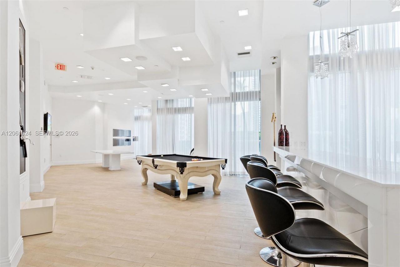 350 S Miami Ave , Unit 1805, Miami, FL 33130 Photo