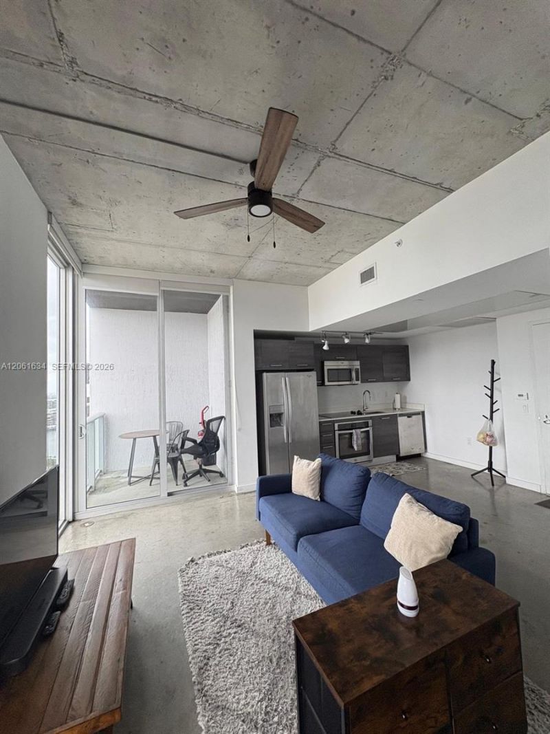 151 SE 1st St , Unit 3404, Miami, FL 33131 Photo