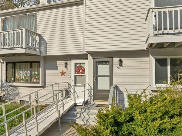 69 Birch Glen Dr, Unit 12, Bennington, NH 03442
