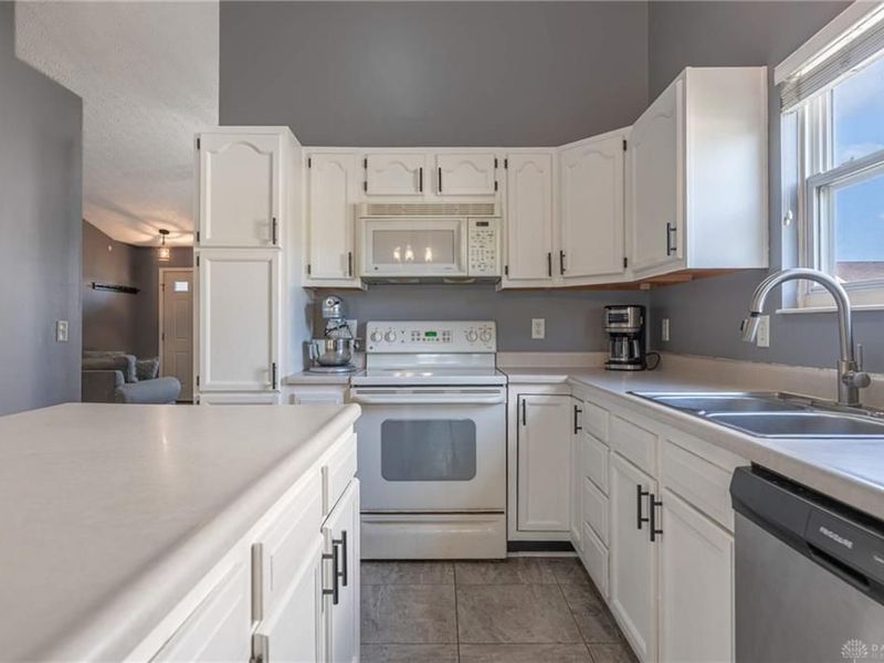 492 Kreider Drive, Fairborn, OH 45324 Photo 7