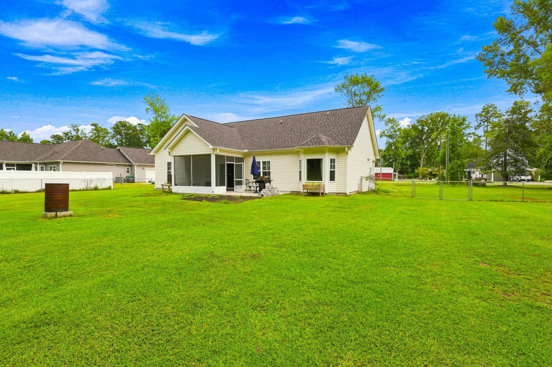 515 Allen St.  Photo 43