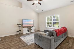 515 Allen St.  photo 4