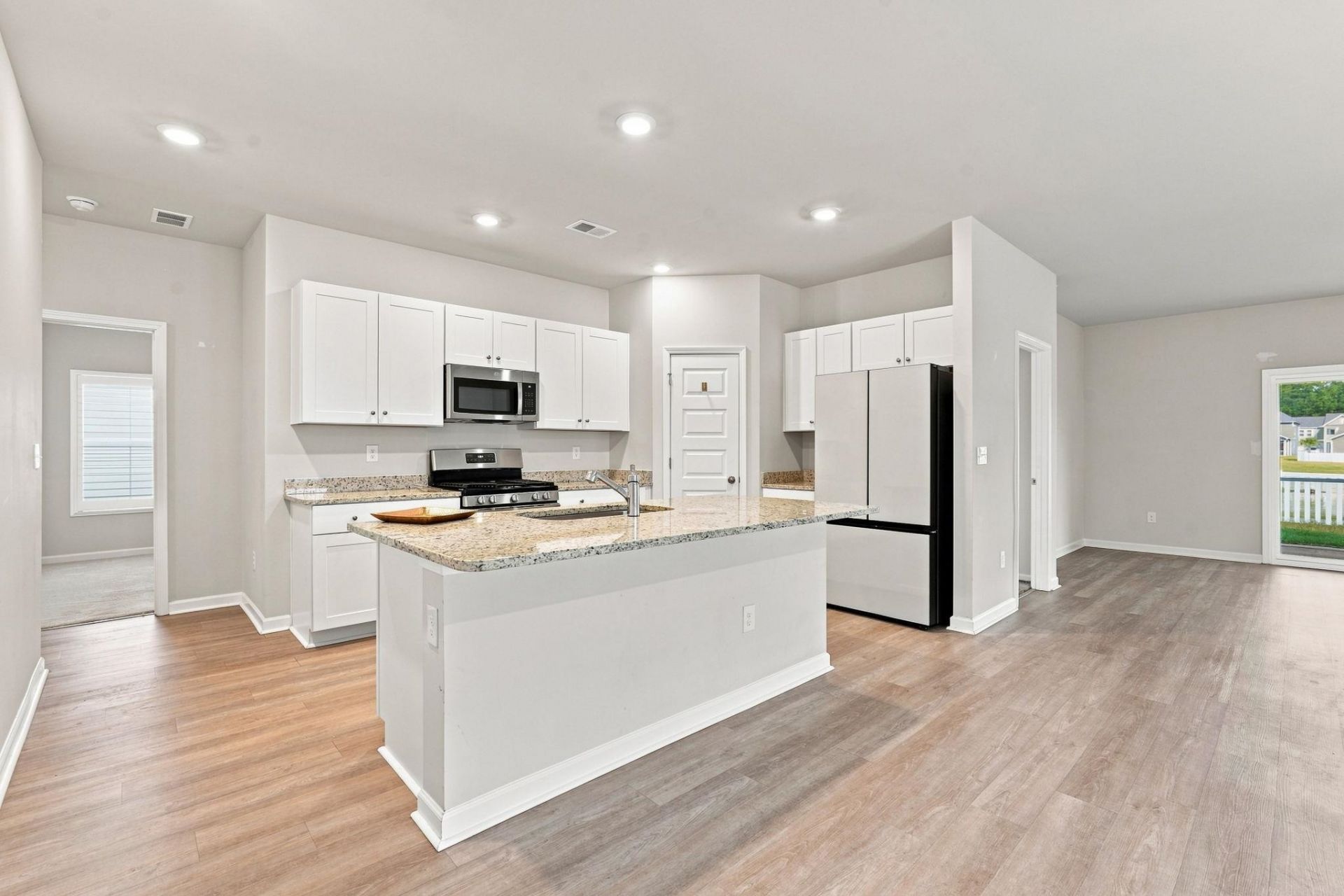 8160 Forest Edge Dr. Photo 10