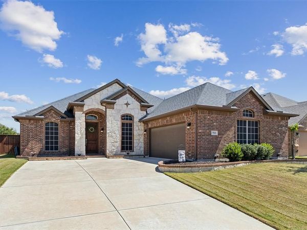 7532 Balaton Court, Grand Prairie, TX 75054