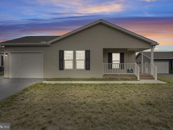 118 GLENRIDGE DRIVE, CARLISLE, PA 17015