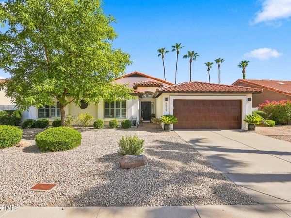5519 E GRANDVIEW Road, Scottsdale, AZ 85254