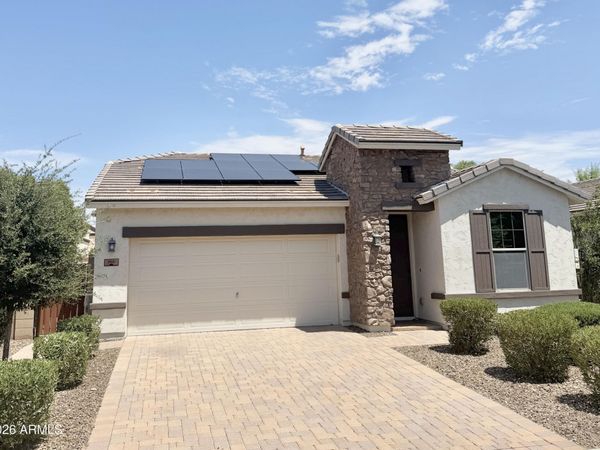 146 E BERNIE Lane, Gilbert, AZ 85295