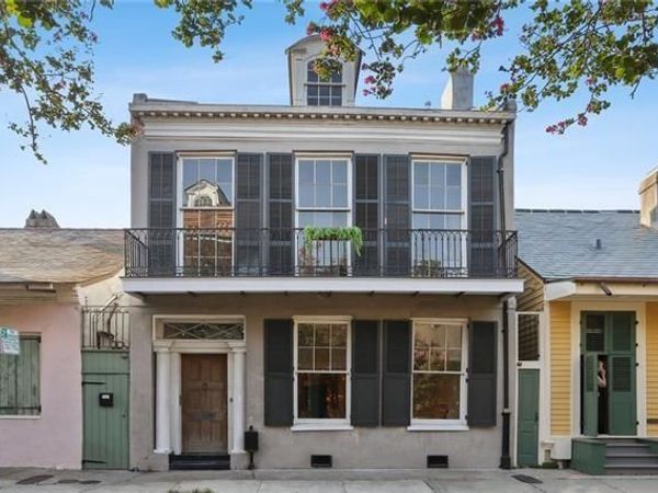 1216 BURGUNDY Street , New Orleans, LA 70116