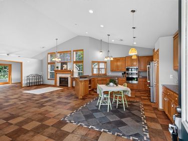 6975 Eagle Trail , Centerville, MN 55038