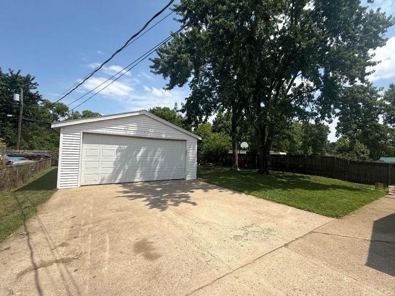2050 John Street, St Clair Twp, OH 45011 Photo 3