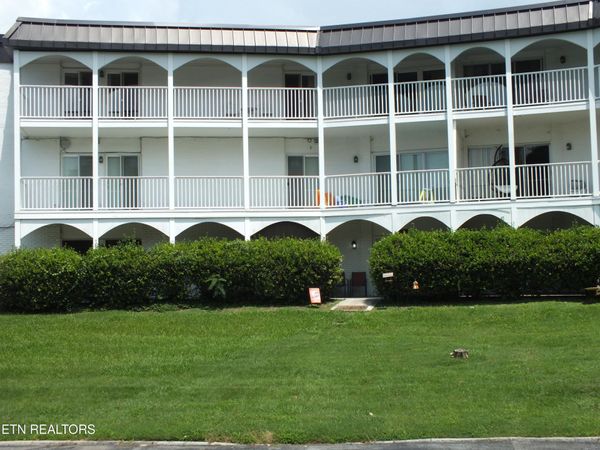 5709 Lyons View Pike, Knoxville, TN 37919