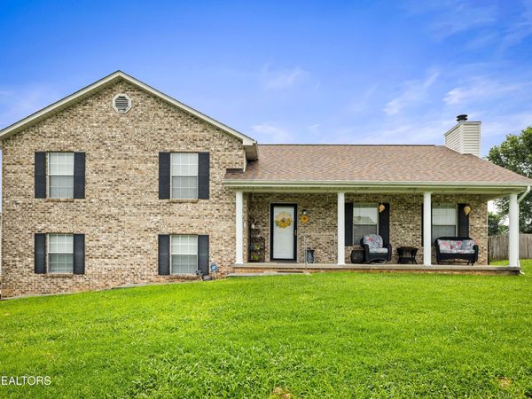 5748 Quail Run Drive, Maryville, TN 37804
