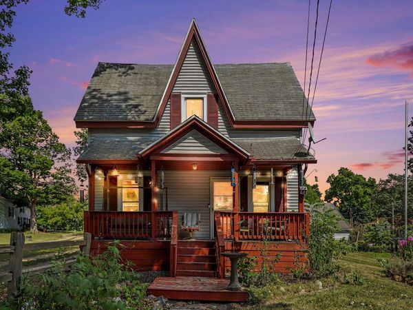 48 Burgess Drive, Galesburg, MI 49053
