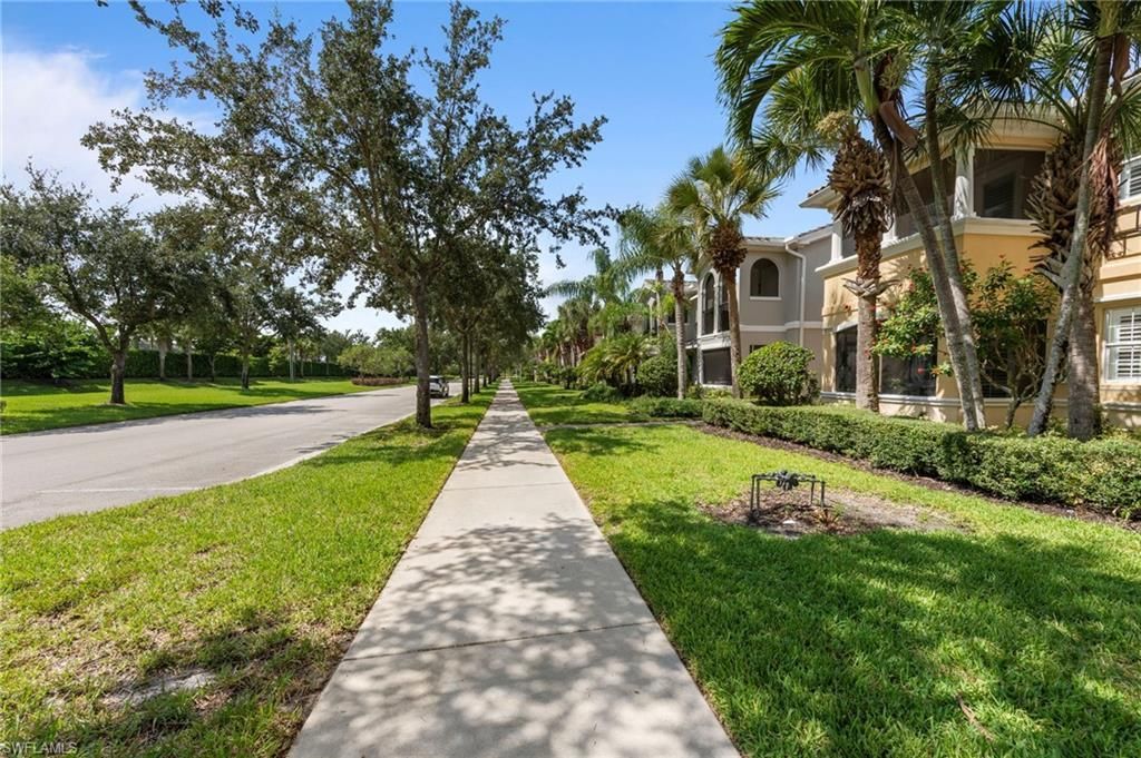 28254 Village Walk Cir S, Bonita Springs, FL 34135 Photo