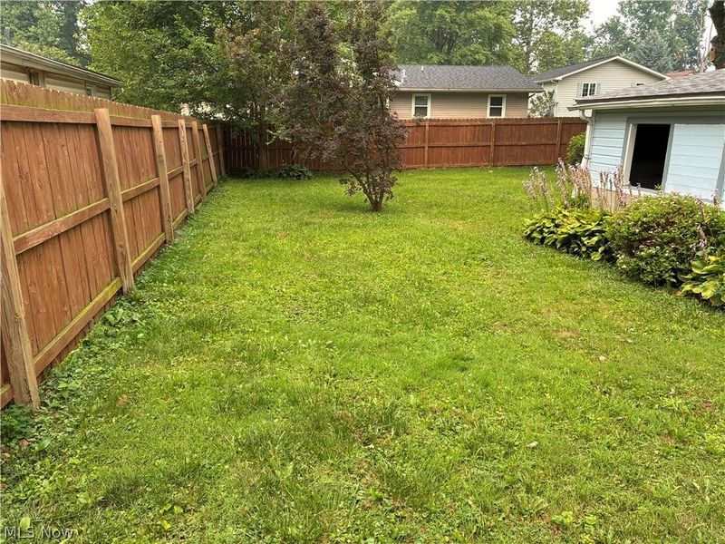 336 Taylor Street , Amherst, OH 44001 Photo 5